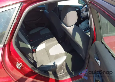 2014 Ford Focus Se from USA, damaged, VIN 1FADP3K23EL328294